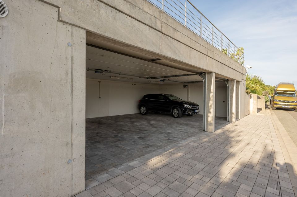 - RESERVIERT - Tolles Einfamilienhaus am Ortsrand mit Blick ins Grüne - Aufstockung möglich! in Langenzenn