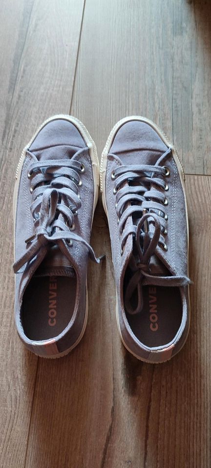 Converse Chucks Damen Women Schuhe Lila Gr. 38 NEU! in Hamburg