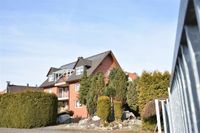 Barrierefreie Dachgeschosswohnung in top gepflegtem 3-Familienhaus in Northeim Niedersachsen - Northeim Vorschau