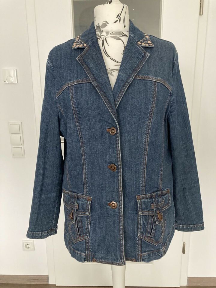 Bonita blaue Damen Jeansjacke mit Nieten Größe 46 in Graben (Lechfeld)