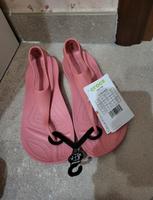 Crocs Serena Zehentrenner W6 36 37 Badeschuhe Sandalen Nordrhein-Westfalen - Mönchengladbach Vorschau
