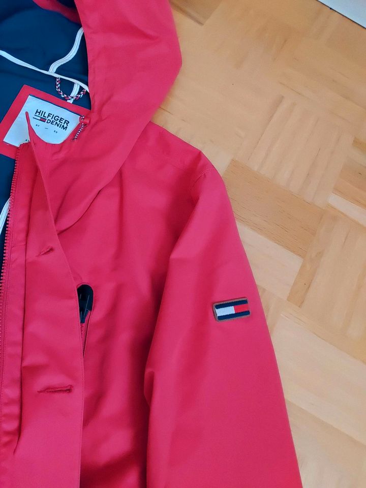 Tommy Hilfiger 2xl Jacke Regenjacke rot maritim Gr. XXL in Weilrod 