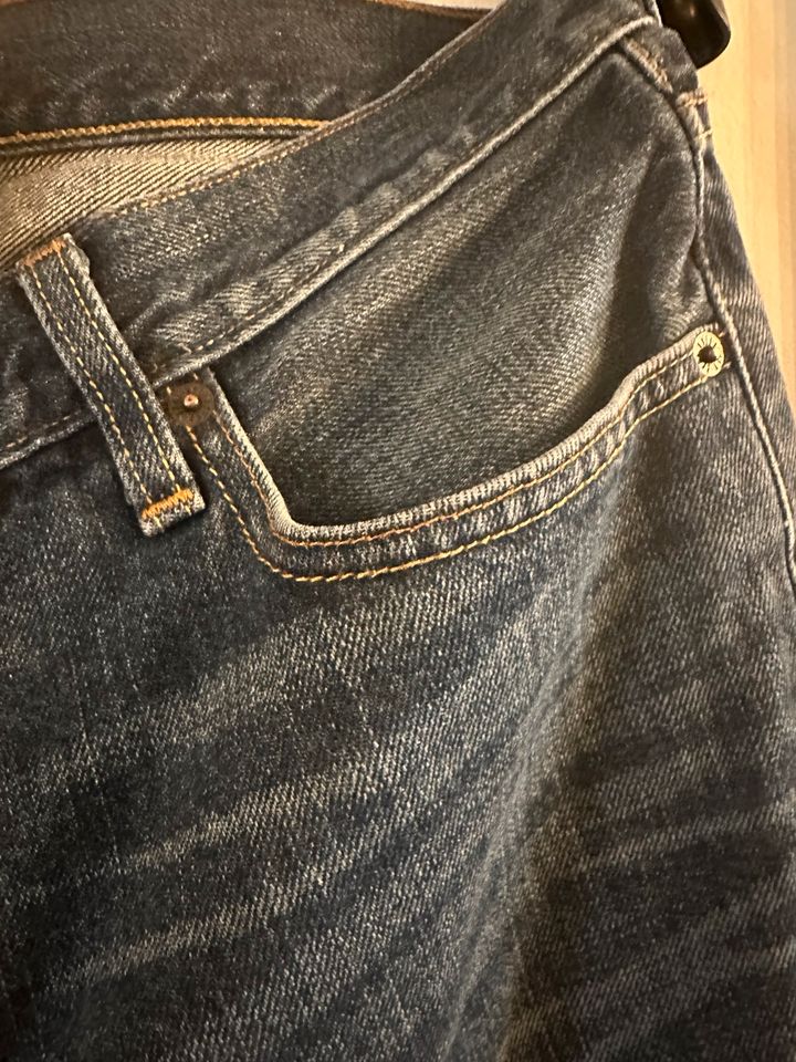 Jeans Hollister in München