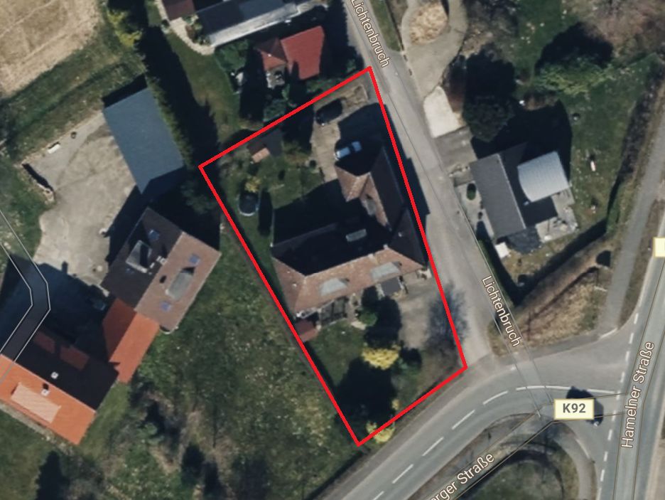 Von privat: Mehrfamilienhaus am Ortsrand von Bad Meinberg, 368m² in Horn-Bad Meinberg