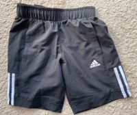 Schwarze ADIDAS Shorts Gr. 128 **wNEU**Sport Essentials Hessen - Zierenberg Vorschau