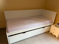 IKEA Bett 90 x 200 mit Lattenrost mit Unterbett Niedersachsen - Adendorf Vorschau