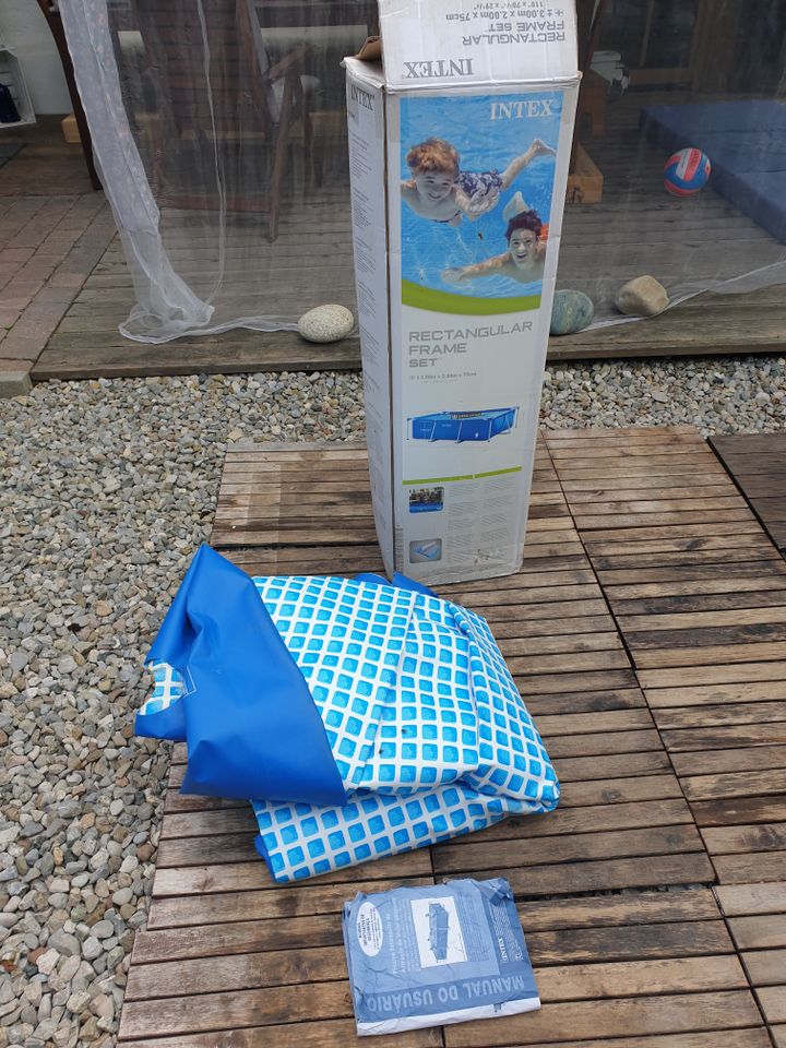 Set Intex Swimming Pool 3x3m 0,75m hoch, Sandfilterpumpe Zubehör in Schöngeising