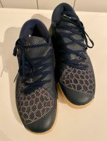 Adidas Turnschuhe Hallenschuhe Baskettballschuhe Gr 40 wie neu Berlin - Steglitz Vorschau