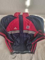 Adidas FC Bayern München Trainingsjacke Regenjacke im Top Zustand Sachsen - Torgau Vorschau