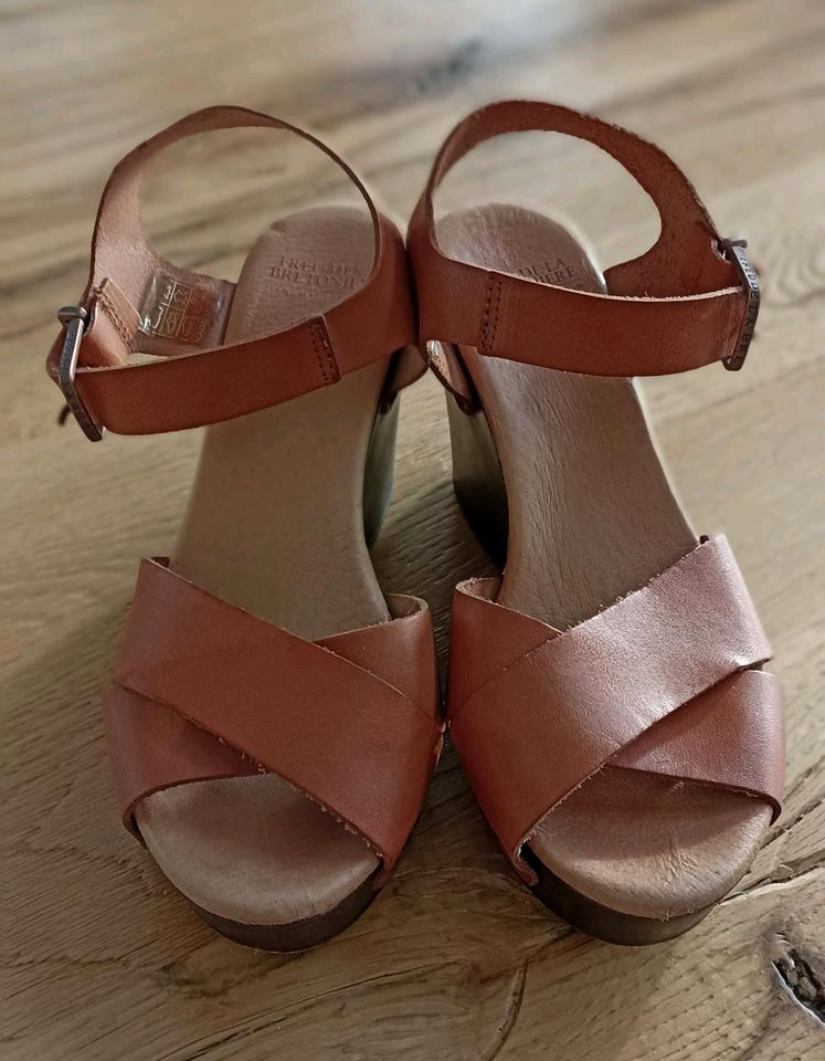 Keilabsatz Sandalette Wedges Echtleder Fred de la Bretoniere in Birken-Honigsessen