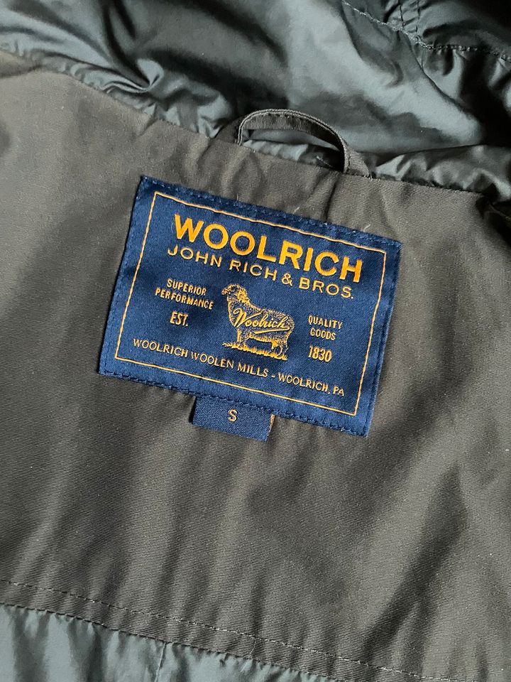 Damen Woolrich Jacke 2 in 1 Gr. S 36 in Düsseldorf