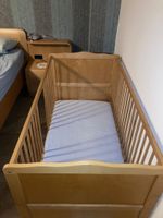 Zwei Baby- Betten aus Vollholz inclusive Matratze (kaum genutzt) Niedersachsen - Ihlow Vorschau
