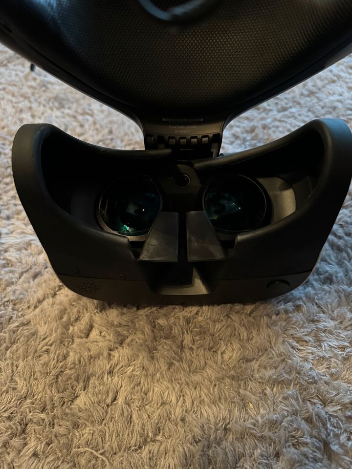 Ps VR (+Kamera/zwei Controller) in Elkenroth