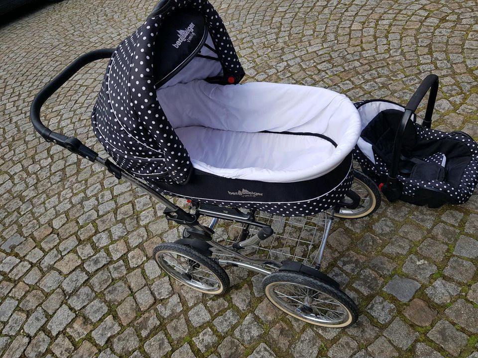 Kinderwagen Babyschale Bergsteiger  Venedig Luftbereift in Nausnitz