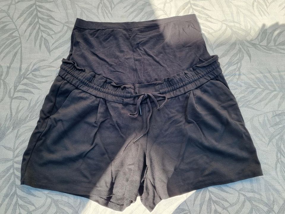 Umstandsshorts XXL in Wyhl