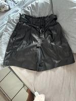 Neu Only Kunstleder kurze Hose XS Nordrhein-Westfalen - Bad Salzuflen Vorschau