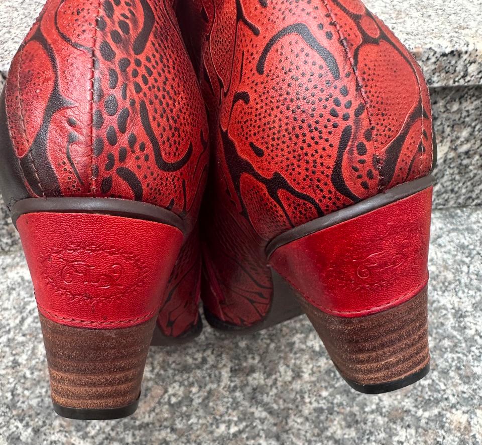 Laura Vita Stiefel Schuhe Lederschuhe Stiefeletten in 42 in Speyer