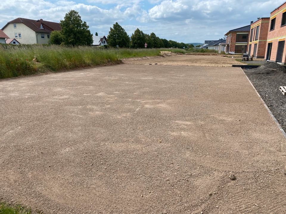 Baggerarbeit, Erdarbeiten, Gartenarbeit, Rollrasen , Tiefbau in Fritzlar