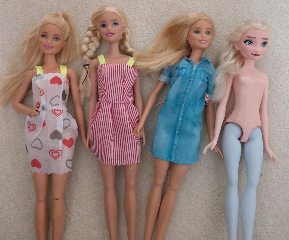 Barbie, Elsa, Barbie-Set in Cadolzburg