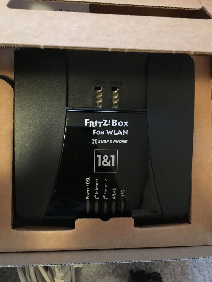 NEU ! 1&1 Fritz Box Surf & phone wlan Box 7113 in Wenden