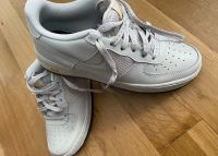 Nike Air force 1 Turnschuhe sneaker super Zustand 38,5 top München - Schwabing-West Vorschau