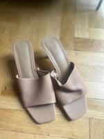 Sandalen H&M in Beige 36 Bayern - Würzburg Vorschau