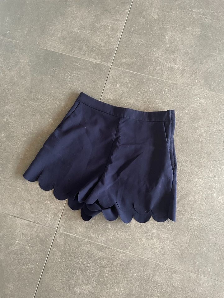 Blaue Hose / Shorts - H&M in Wolfsburg