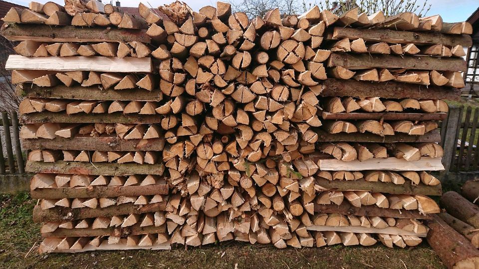 Fichte Brennholz gespalten in Rammingen