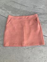 VERO MODA Rock kurz rosa altrosa Wildleder-Velour-optik L sexy Bayern - Würzburg Vorschau