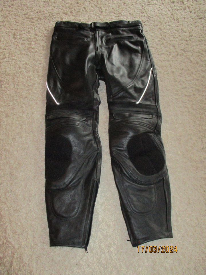 Top Leder Motorradhose UP-Design  Gr. L (H48-50 D40-42) NEU in Blankenheim