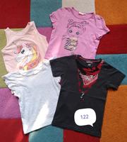 Paket 122/128 Mädchen Kleider Tshirts Shorts Strickjacken Thüringen - Gotha Vorschau