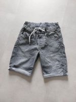 H&M Shorts Jeans grau 140 Niedersachsen - Wolfenbüttel Vorschau