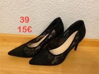 Shein Pumps mit Spitze 39 schwarz Absatzschuhe Nordrhein-Westfalen - Wetter (Ruhr) Vorschau