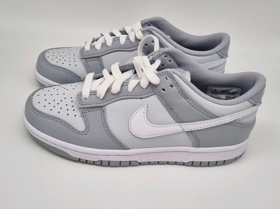 Nike Dunk Low "Two tone Grey/Grau" in EU 38.5/ US 6Y in Wetzlar