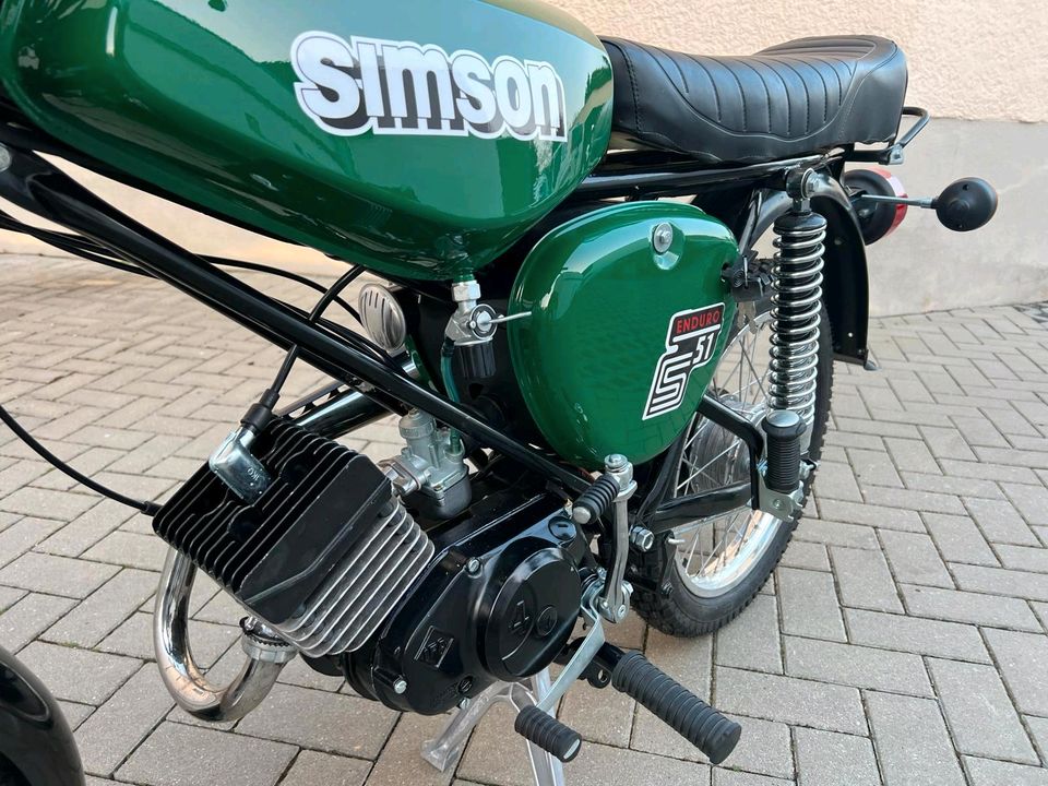 Simson S51 Enduro Vape 5 Gang 60 KMH viele Neuteile in Radebeul