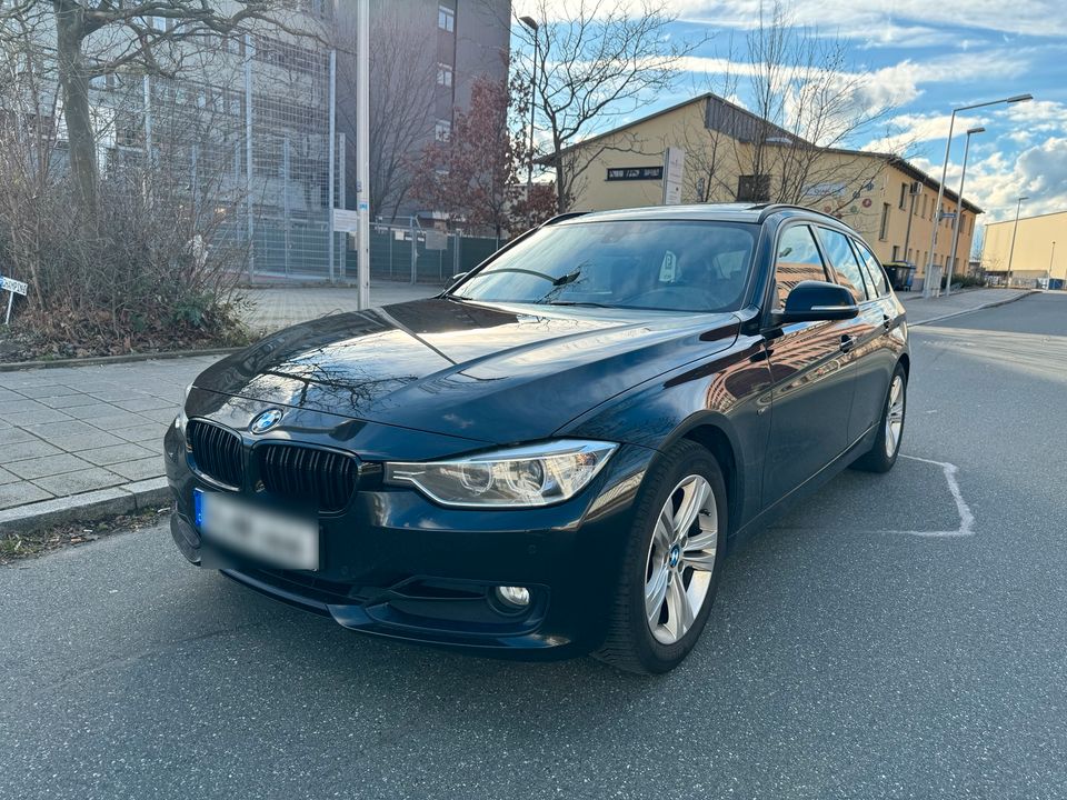 BMW 318d F31 Automatik Sport Line Panoramadach in Nürnberg (Mittelfr)