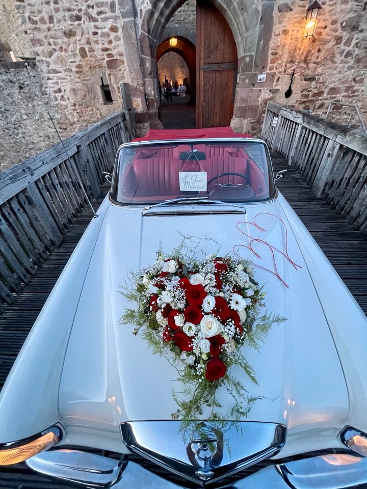 Mercedes Benz 250SE Cabrio 1966, Oldtimer / Hochzeitsauto mieten in Spangenberg