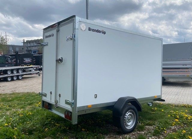 Brenderup Kofferanhänger 750Kg 260x130x150 CD260UBD750 mit Türe in München