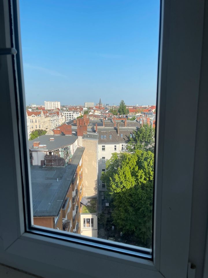 Bezugsfreies Apartment am Ku’damm mit Weitblick über Berlin in Berlin