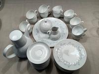 Rosenthal Lotus (Design: Bjoern Wiinblad) Kaffeeservice 44-teilig Hessen - Darmstadt Vorschau