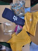 Großer Posten Gemischte Damen Mode Neuware Verschiedene Größen Niedersachsen - Aurich Vorschau