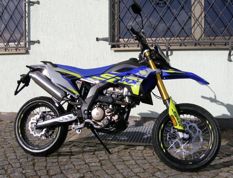 F.B. Mondial 125i SM Supermoto mit ABS Neufahrzeug! in Panschwitz-Kuckau