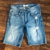 REBEL Jungen Jeansshort/Short Sommer Gr. S neuwertig Sachsen - Delitzsch Vorschau