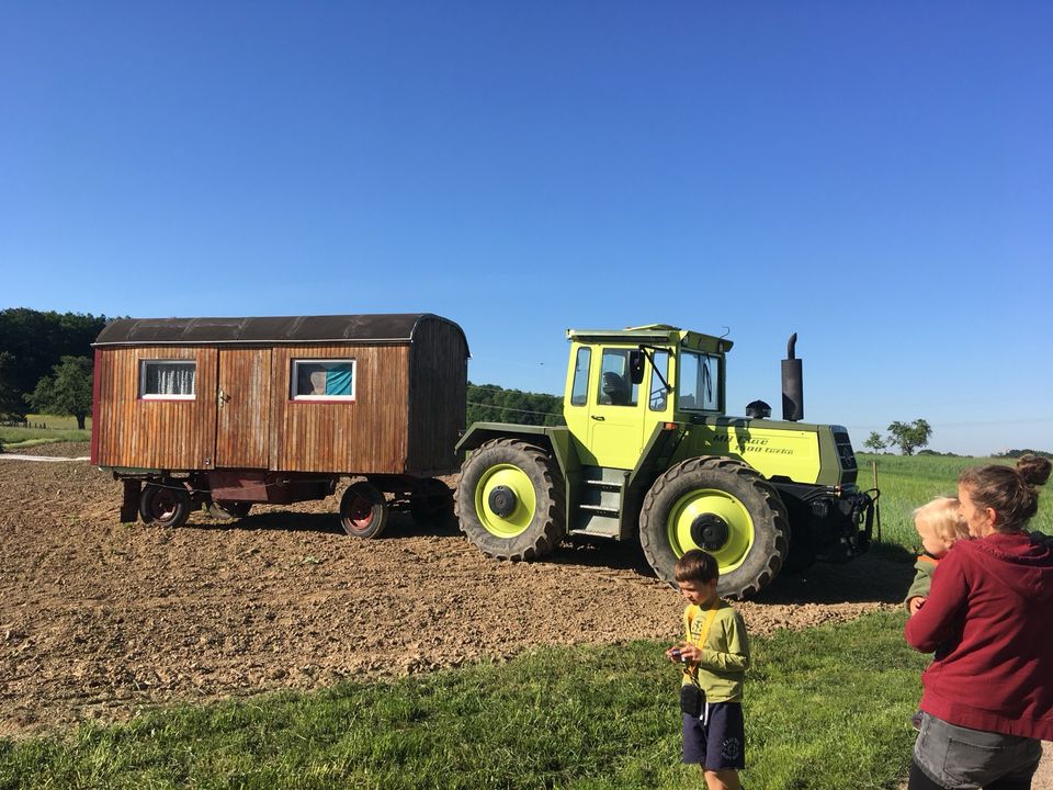 Bauwagen Transport, Kies , Humus, Sperrmüll in Freiburg im Breisgau