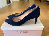 Blaue Wildleder Pumps von Varese *top Zustand* Bremen - Schwachhausen Vorschau