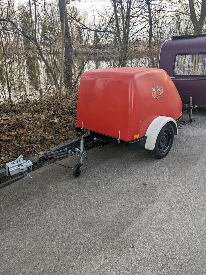 Gloria PKW Anhänger 750Kg Oldtimer Feuerwehr in Karlsfeld