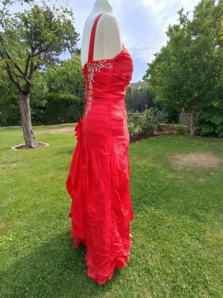 Rotes Kleid, Brautkleid, Ballkleid 36/38 in Berlin