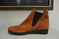 ARCHE Lomata Ankleboots Nubukleder Farbe Senf VK 259 € Niedersachsen - Melle Vorschau