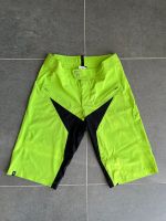 MTB Hose Shorts grün von Specialized Größe 32 Baden-Württemberg - Gerlingen Vorschau