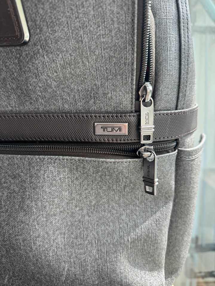 Tumi Rucksack in Düsseldorf